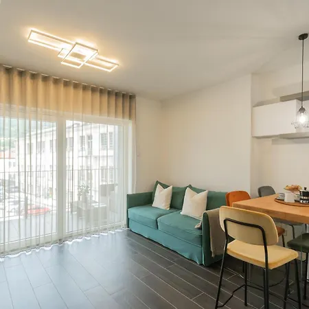 Princess Sofia's Retreat By Rent * Como