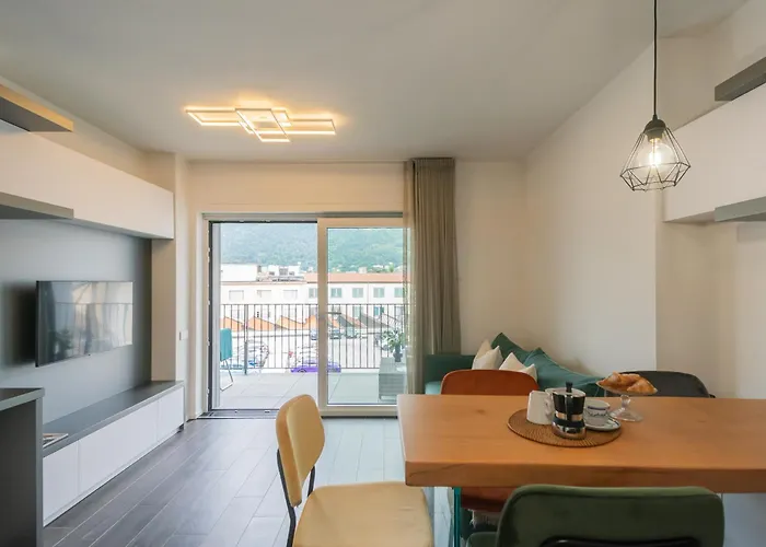 Princess Sofia's Retreat By Rent * コモ